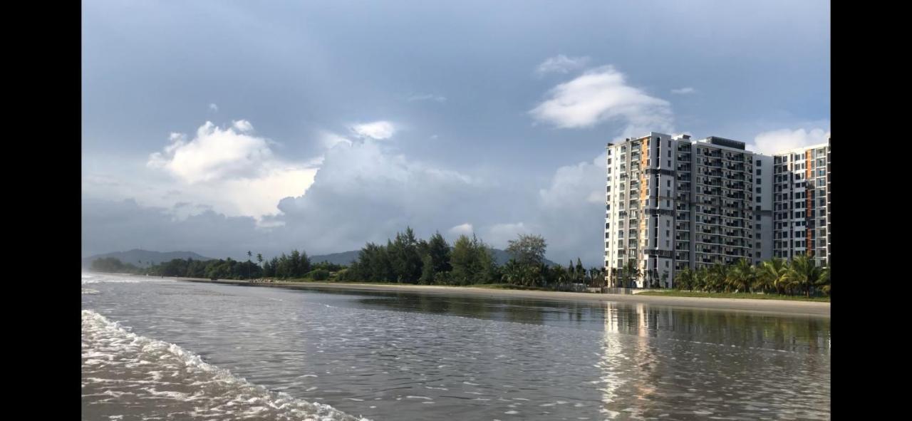 Dipantai Timurbay Seaview Grdfloor Private Residence Kuantan Luaran gambar